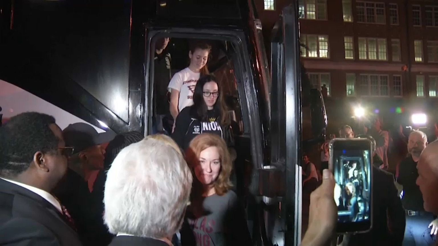 Usa: la protesta contro le armi arriva alla Casa Bianca 