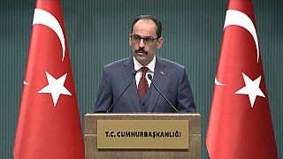 Erdogan avverte Assad: "Ad Afrin, in Siria, l'aiuto ai curdi è terrorismo"