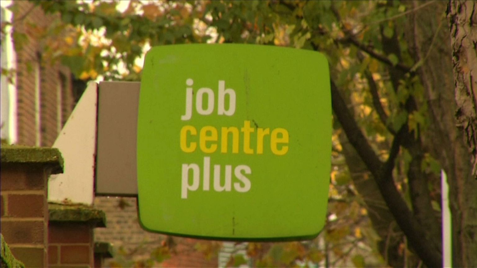 UK unemployment increases