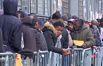Projeto de lei sobre asilo e imigração está a dividir a França