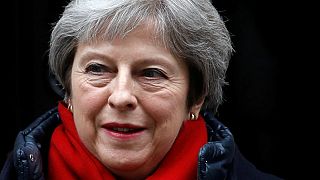Theresa May quer cidadãos da UE no Reino Unido pós "Brexit"