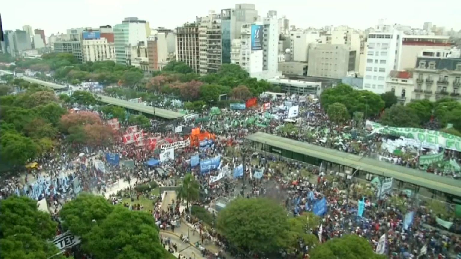 Protestos contra Macri em Buenos Aires