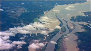 Αμαζόνιος: Ένα βήμα πριν από την κλιματική... άβυσσο