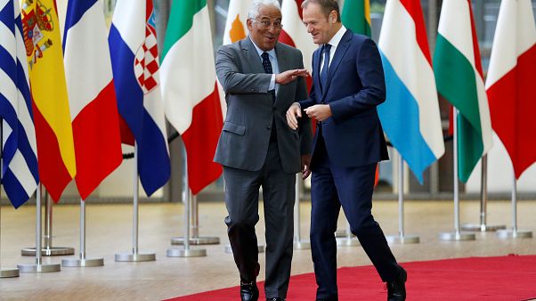 O primeiro-ministro português, António Costa, com Donald Tusk O primeiro-ministro português, António Costa, com Donald Tusk