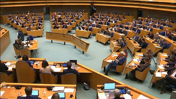 Les députés néerlandais reconnaissent le génocide arménien Les députés néerlandais reconnaissent le génocide arménien