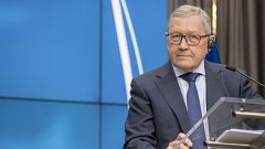 Κ.Ρέγκλινγκ: Εξετάζουμε το αν η Ελλάδα χρειάζεται περαιτέρω ελάφρυνση χρέους