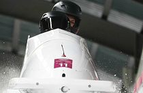 Atleta olímpica russa de bobsleigh acusa positivo em teste antidoping