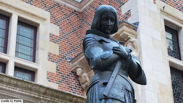 Une Jeanne d'Arc métisse déchaîne la fachosphère Une Jeanne d'Arc métisse déchaîne la fachosphère