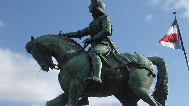 Rassistische Tweets gegen Jeanne-d'Arc-Darstellerin (17) Rassistische Tweets gegen Jeanne-d'Arc-Darstellerin (17)