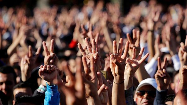 خلال إحدى المظاهرات في تونس خلال إحدى المظاهرات في تونس