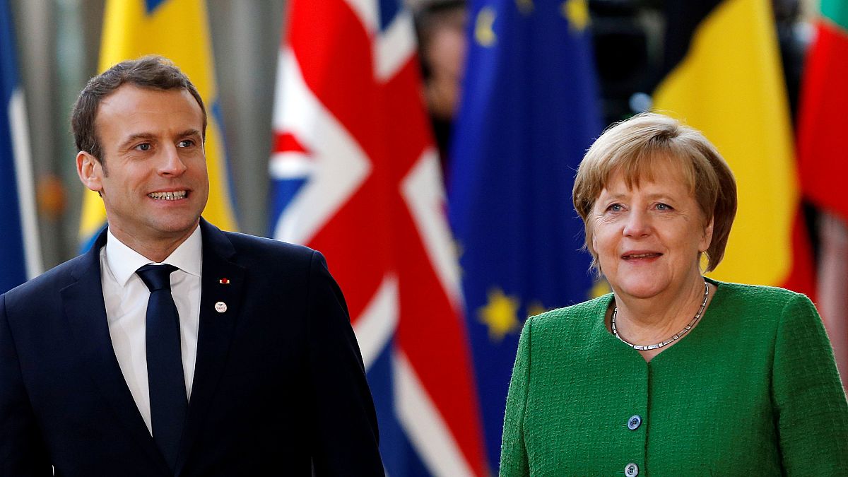 فرنسا وألمانيا تطلبان مساعدة بوتين في إقرار هدنة بالغوطة الشرقية