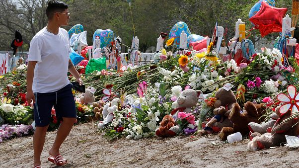 Nach Schulmassaker in Florida: Bald wieder Normalität? Nach Schulmassaker in Florida: Bald wieder Normalität?