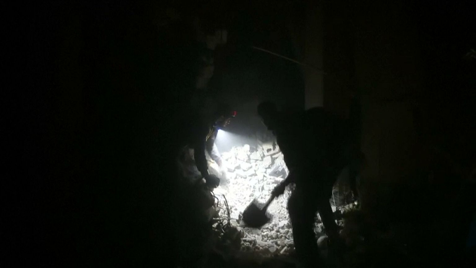 Syrien: UNO ringt um Waffenruhe - das Sterben geht weiter