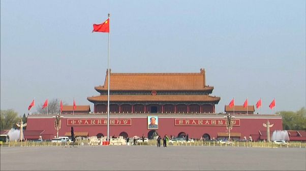 Partido Comunista chinês elabora proposta para alterar Constituição Partido Comunista chinês elabora proposta para alterar Constituição