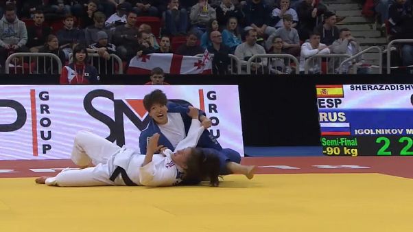 Düsseldorf'daki Judo Grand Prix'sinde Japon sporcular zirvede yer aldı Düsseldorf'daki Judo Grand Prix'sinde Japon sporcular zirvede yer aldı