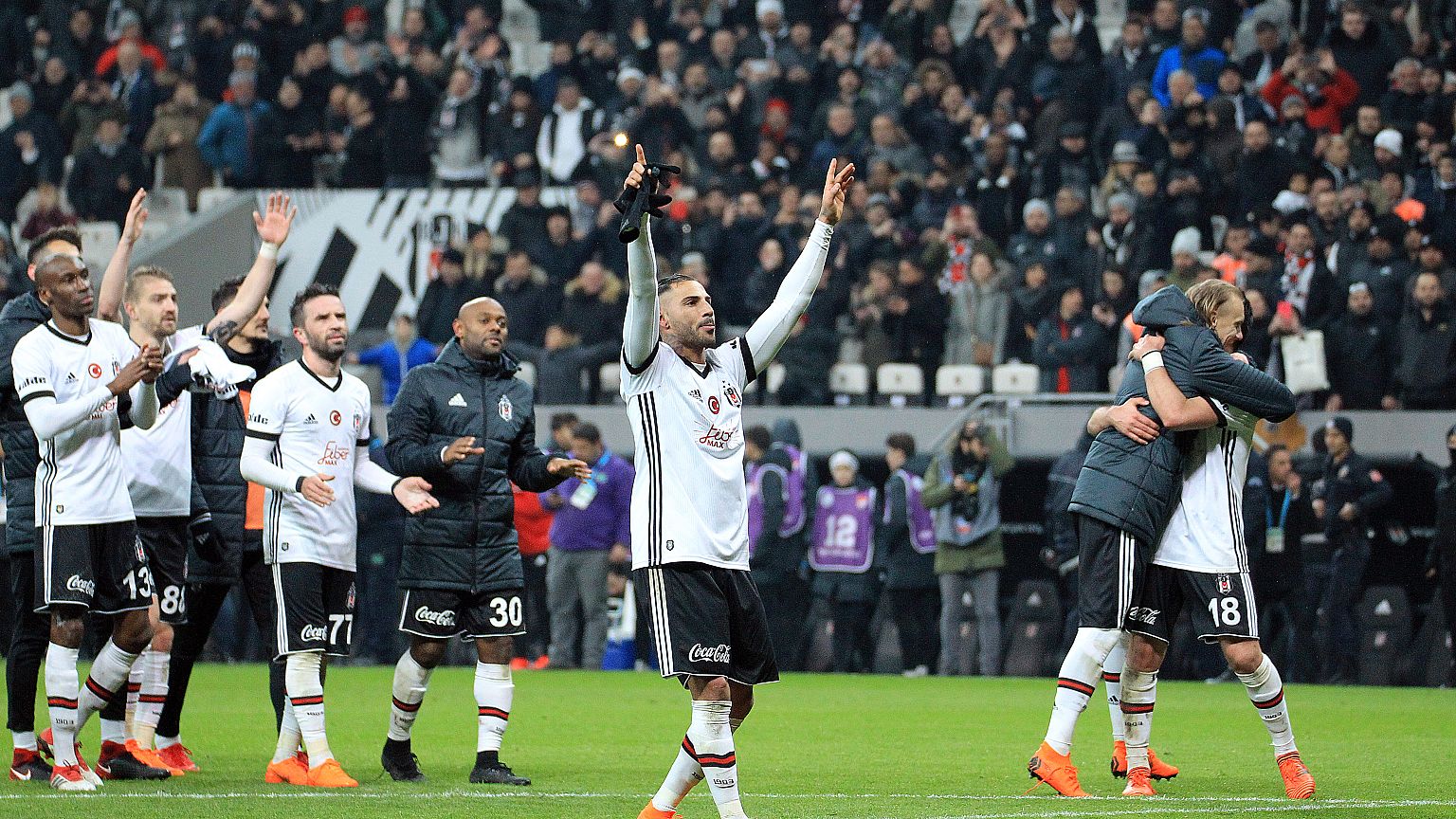 Vodafone Park'da Quaresma'nın gecesi 3-1 