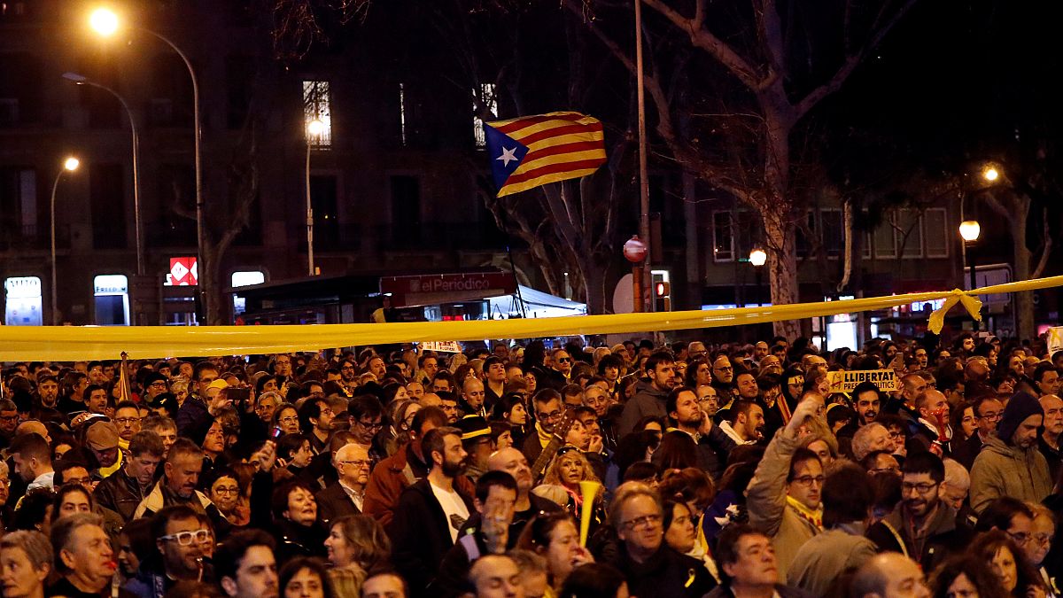 Barcelone : des indépendantistes contre la venue du roi Felipe
