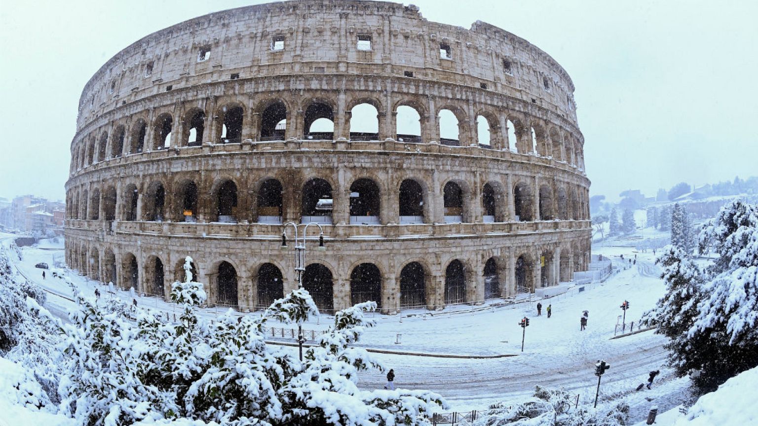 Roma kara teslim