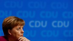 La Cdu di Angela Merkel approva la Grosse Koalition con l'Spd