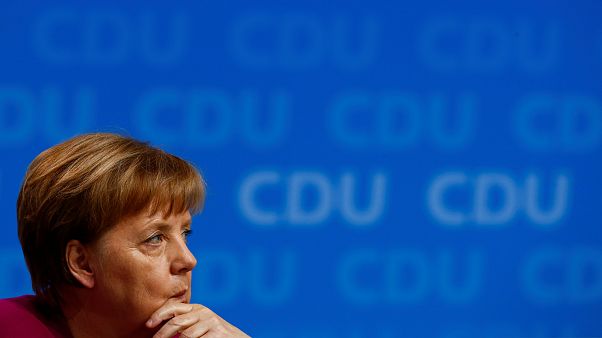La Cdu di Angela Merkel approva la Grosse Koalition con l'Spd La Cdu di Angela Merkel approva la Grosse Koalition con l'Spd