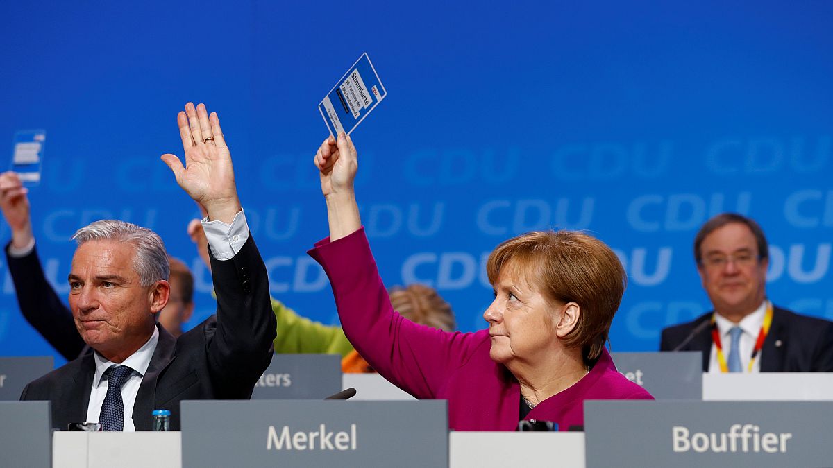 975 Ja, 27 Nein: CDU stimmt für Große Koalition
