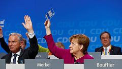 Merkel pártja megszavazta a koalíciót