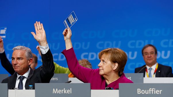 Merkel pártja megszavazta a koalíciót Merkel pártja megszavazta a koalíciót