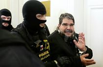 Çekya'da mahkeme Salih Müslim'i serbest bıraktı