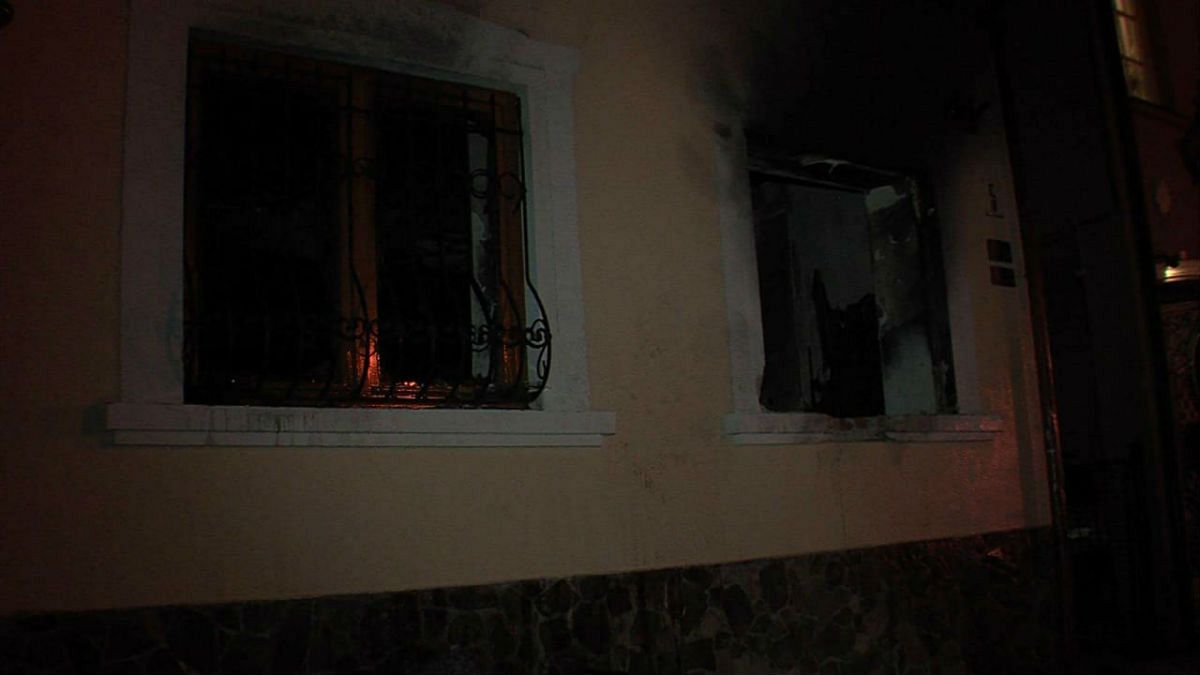 Magyar szervezet irodáját gyújtották fel Kárpátalján