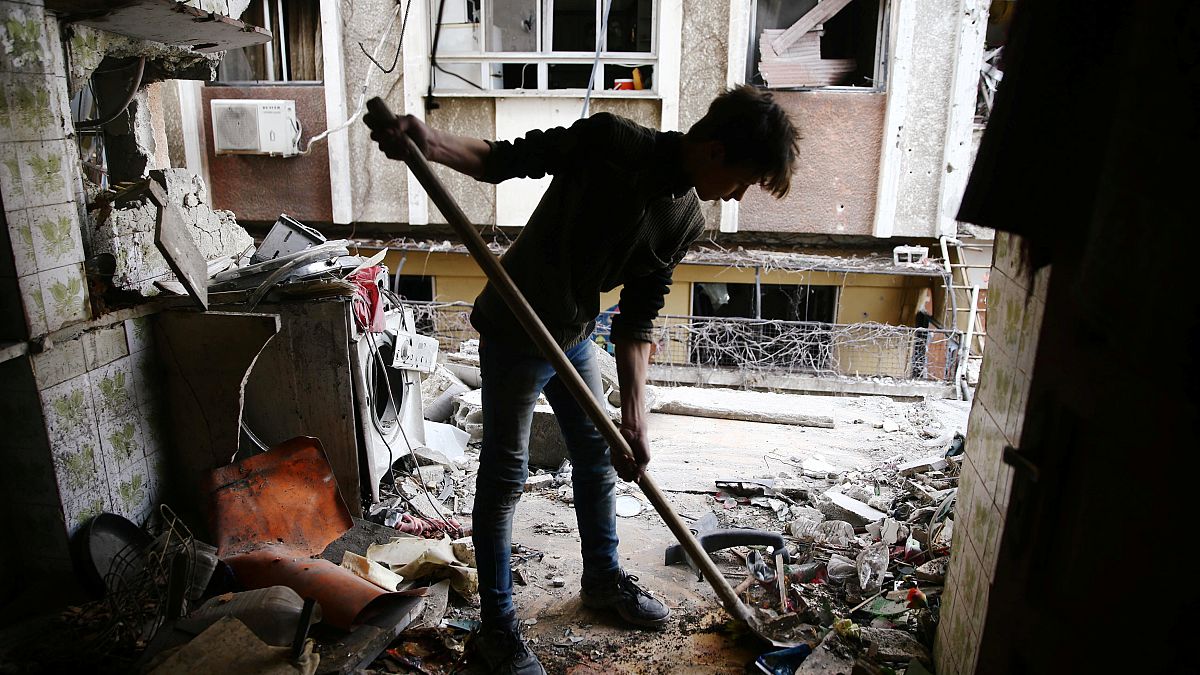جيش الإسلام ينفي قصف "الممر الإنساني" أو منع المدنيين من مغادرة الغوطة الشرقية