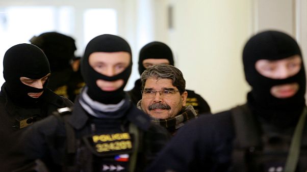 دادگاه جمهوری چک به آزادی صالح مسلم، رهبر پیشین "اتحاد دموکراتیک سوریه" رای داد دادگاه جمهوری چک به آزادی صالح مسلم، رهبر پیشین "اتحاد دموکراتیک سوریه" رای داد