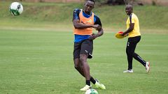 Usain Bolt quiere volver a hacer historia, ahora como futbolista