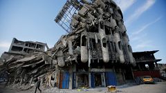 Здание в иракском Мосуле, разрушенное в результате бомбардировок