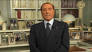 Silvio Berlusconi, el incombustible e inhabilitado favorito