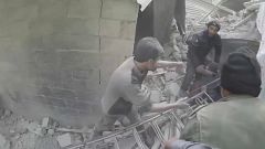 Последствия бомбардировок в Восточной Гуте 