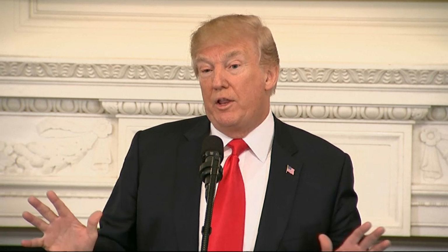 Trump sulla graticola delle armi