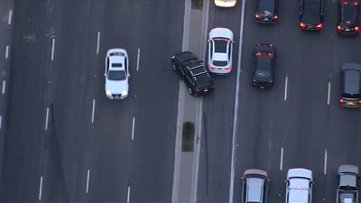 Dramatic car chase in California