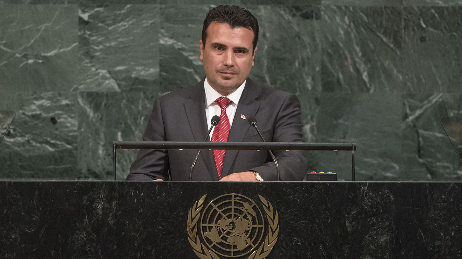 Σκοπιανό: Αυτά είναι οι τέσσερις ονομασίες που προκρίνει ο Ζάεφ