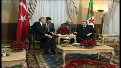 شاهد: ظهور نادر لبوتفليقة أثناء استقباله لإردوغان