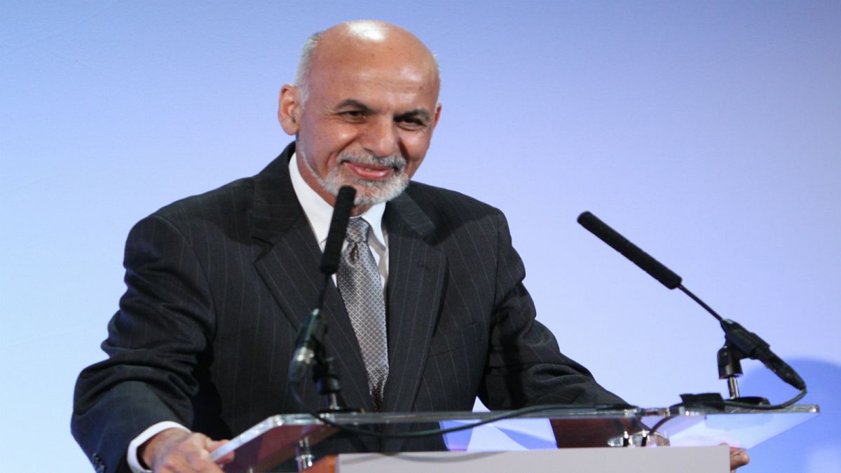 الرئيس الأفغاني يعرب عن استعداده للإعتراف بحركة طالبان كمجموعة سياسية