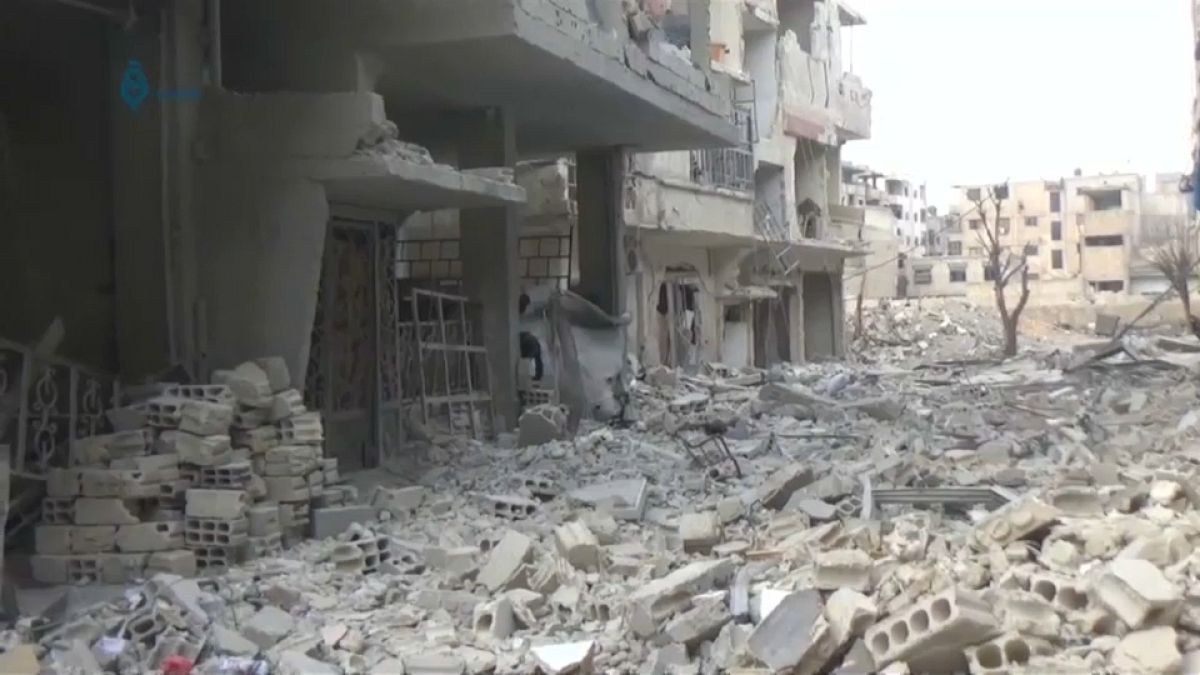 População de Ghouta continua à espera de ajuda