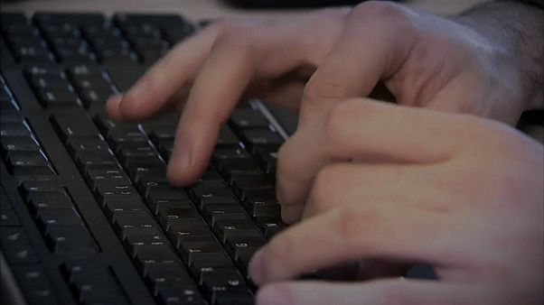 Was tun gegen Internet-Propaganda? Was tun gegen Internet-Propaganda?
