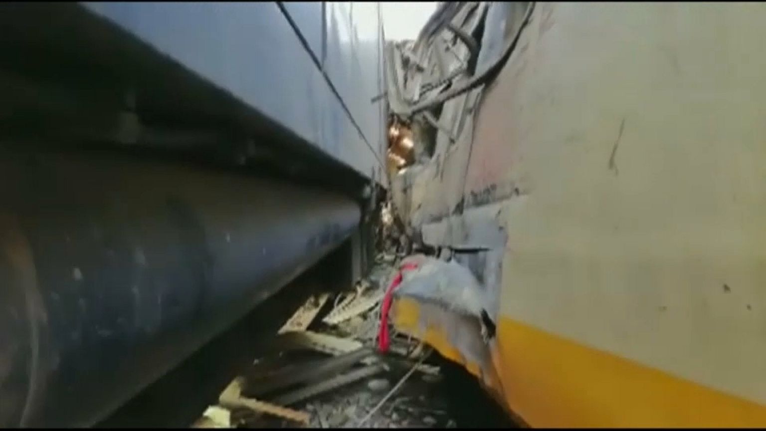 Egitto: incidente ferroviario nel nord del Paese, almeno 15 morti