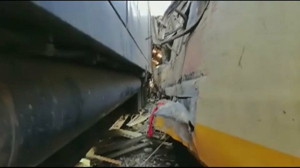 Egitto: incidente ferroviario nel nord del Paese, almeno 15 morti Egitto: incidente ferroviario nel nord del Paese, almeno 15 morti