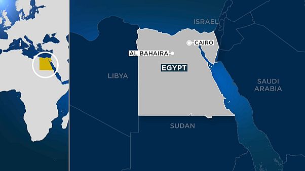 At least 15 killed in Egypt train crash At least 15 killed in Egypt train crash