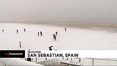 San Sebastián se tiñe de blanco 