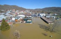 USA: Flooding damages 200-year-old town in Indiana