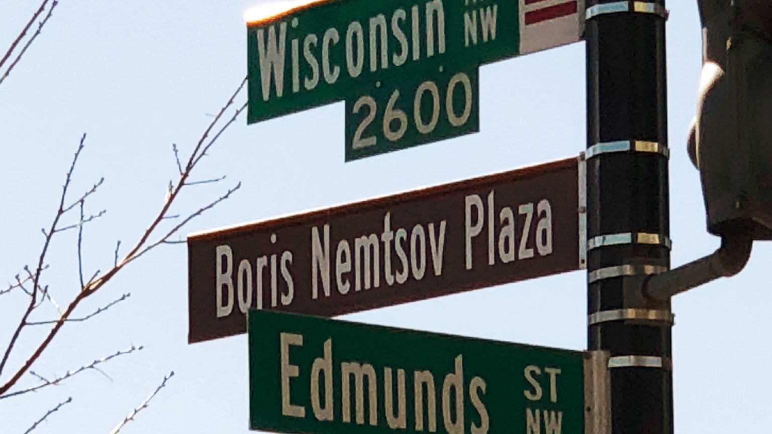 Nyemcov tér a washingtoni orosz követség előtt