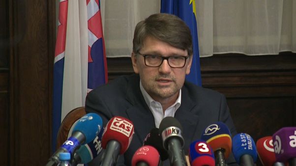 Dimite ministro eslovaco tras el asesinato de Kuciak Dimite ministro eslovaco tras el asesinato de Kuciak