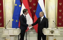 Путин и Курц поговорили о газе, Гуте и Минских соглашениях